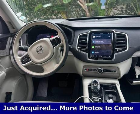 2024 Volvo XC90 B6 Ultimate Bright Theme 6-Seater