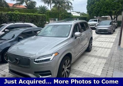 2024 Volvo XC90 B6 Ultimate Bright Theme 6-Seater