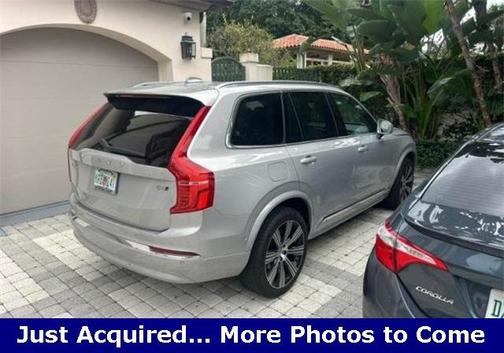 2024 Volvo XC90 B6 Ultimate Bright Theme 6-Seater