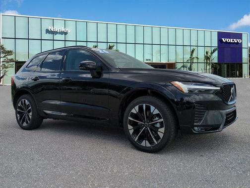 Onyx Black Metallic 2026 Volvo XC60 B5 Plus