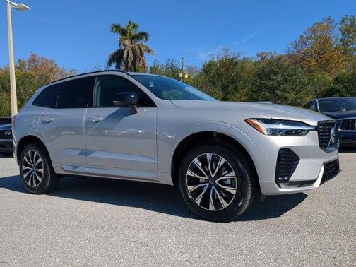 2025 Volvo XC60 B5 Core