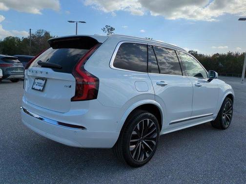 2026 Volvo XC90 B6 Ultra 7-Seater