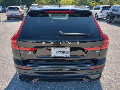 2025 Volvo XC60 Plug-In Hybrid T8 Ultra