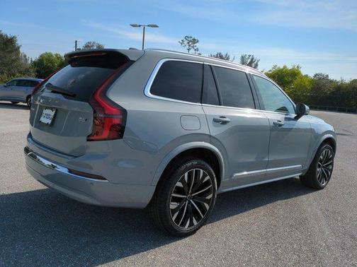 2026 Volvo XC90 B6 Plus 7-Seater