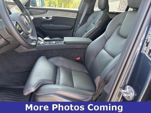 2025 Volvo XC90 Plug-In Hybrid T8 Ultra 7-Seater