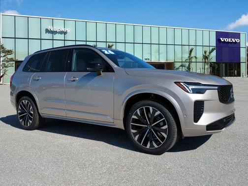 2026 Volvo XC90 B6 Ultra Dark Theme 7-Seater