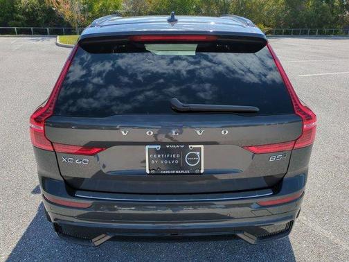 2026 Volvo XC60 B5 Ultra