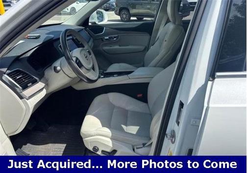 2024 Volvo XC90 Recharge Plug-In Hybrid T8 Plus 6 Passenger