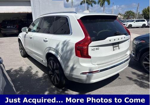 2024 Volvo XC90 Recharge Plug-In Hybrid T8 Plus 6 Passenger