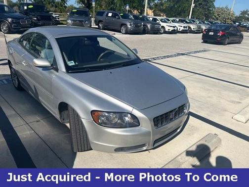 2006 Volvo C70 T5