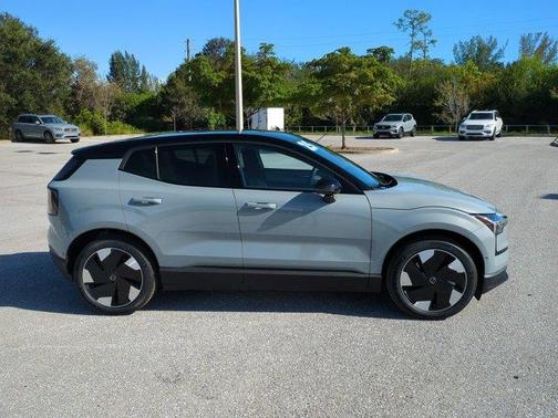 2025 Volvo EX30 Twin Motor Ultra