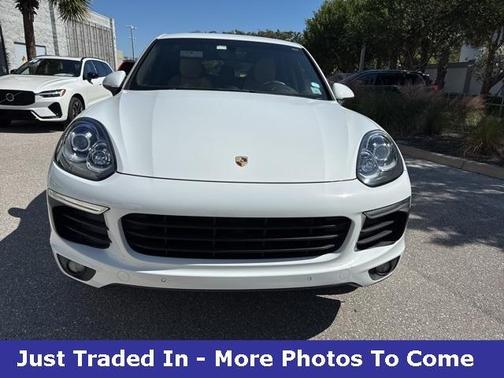 2016 Porsche Cayenne Base