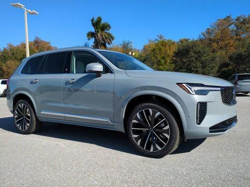 2026 Volvo XC90 B6 Ultra 7-Seater