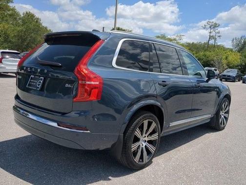 2023 Volvo XC90 B6 Ultimate 7-Seater