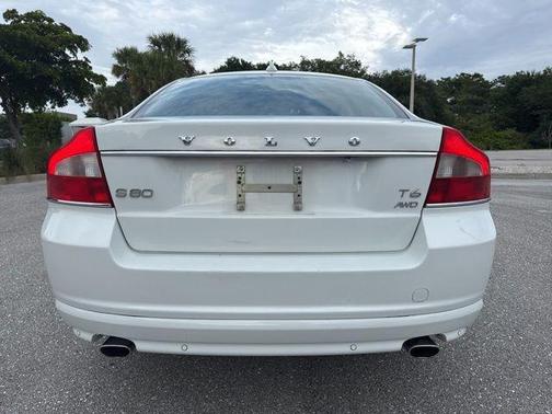 Ice White 2013 Volvo S80 T6