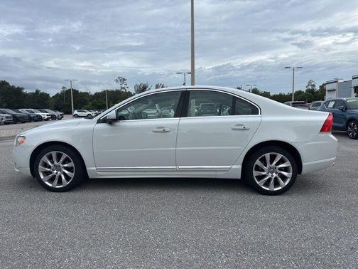 Ice White 2013 Volvo S80 T6