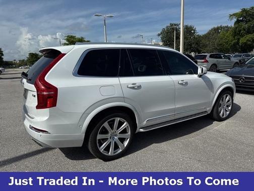 2019 Volvo XC90 T6 Inscription