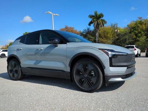 2026 Volvo EX30 TWIN MOTOR CROSS COUNTRY ULTRA