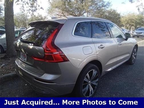 2023 Volvo XC60 B5 Plus Bright Theme
