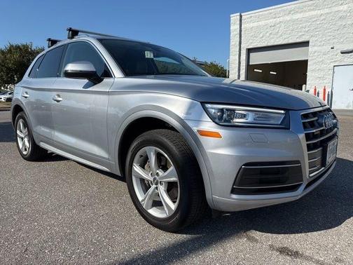 Florett Silver Metallic 2020 Audi Q5 45 Premium