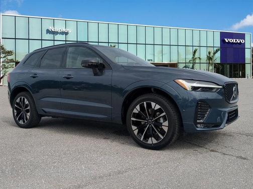 2026 Volvo XC60 PLUS