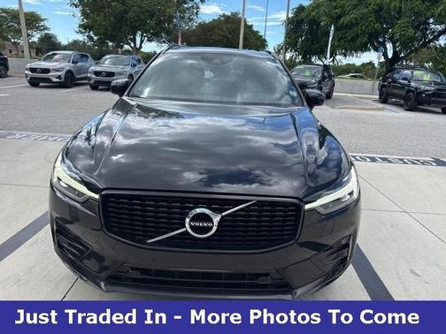 2021 Volvo XC60 T5 R-Design