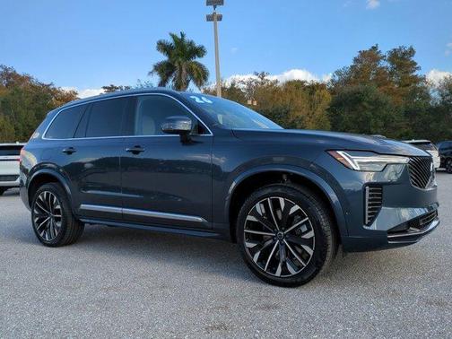 2026 Volvo XC90 Plug-In Hybrid T8 Plus 7-Seater