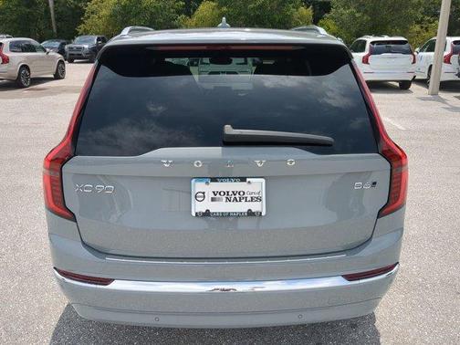 2026 Volvo XC90 PLUS