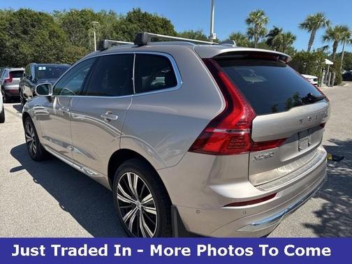 2023 Volvo XC60 B5 Plus Bright Theme