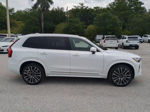 2026 Volvo XC90 B5 Plus 7-Seater
