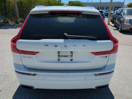 Ice White 2019 Volvo XC60 T6 Inscription