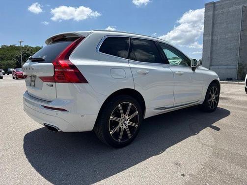 Ice White 2019 Volvo XC60 T6 Inscription
