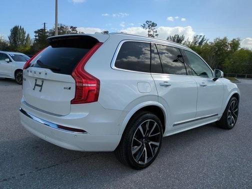 2023 Volvo XC90 B6 Plus 7-Seater