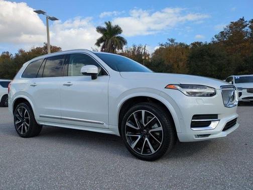 2023 Volvo XC90 B6 Plus 7-Seater