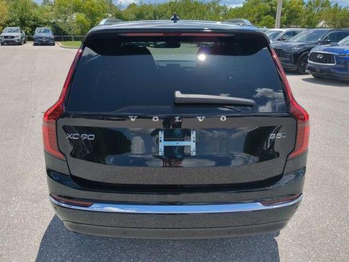 2026 Volvo XC90