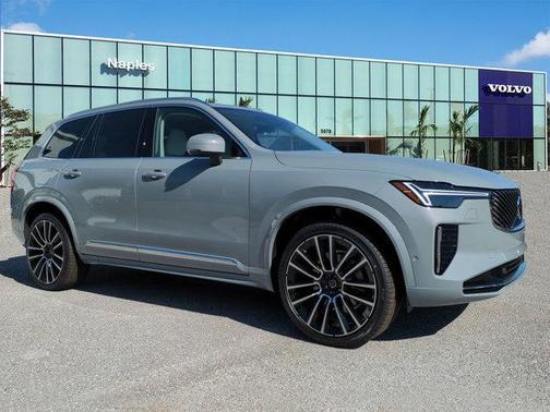 Metallic 2026 Volvo XC90 B6 Ultra 7-Seater