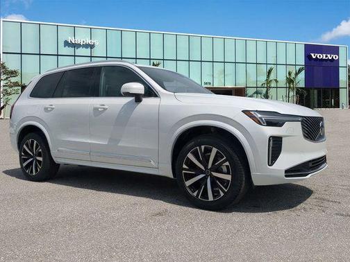 2026 Volvo XC90 B6 Core