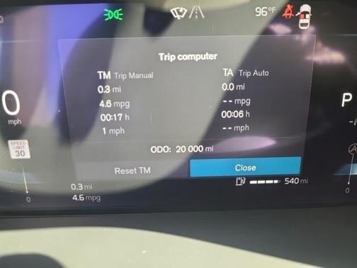 2023 Volvo XC60 B5 Plus Bright Theme