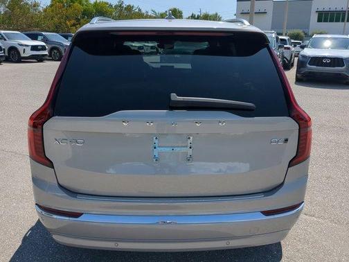 2025 Volvo XC90 B6 Plus 7-Seater