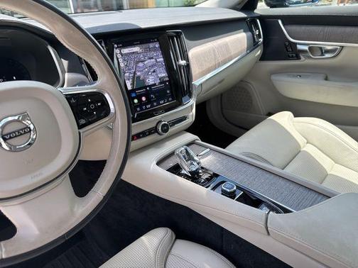 Denim Blue Metallic 2023 Volvo S90 B6 Ultimate