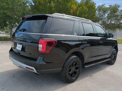 Agate Black Metallic 2022 Ford Expedition Timberline