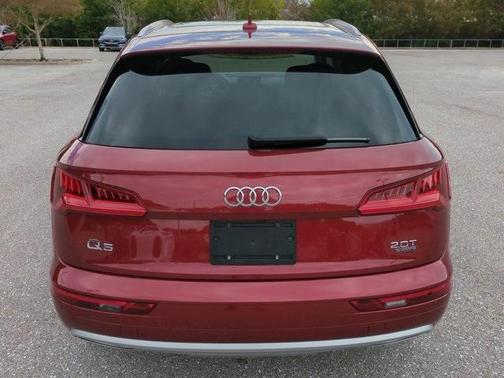 2018 Audi Q5 2.0T Prestige