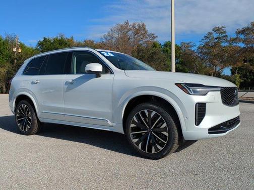 2026 Volvo XC90 B6 Ultra 7-Seater