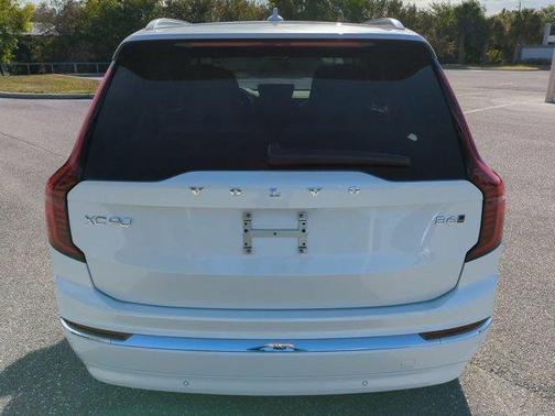 2026 Volvo XC90 B6 Ultra 7-Seater