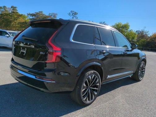 2026 Volvo XC90 B6 Plus 7-Seater