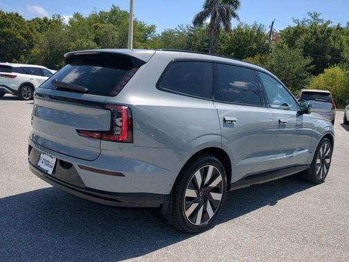 2025 Volvo EX90 Twin Motor Ultra