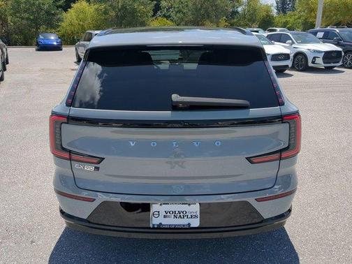 2025 Volvo EX90 Twin Motor Ultra