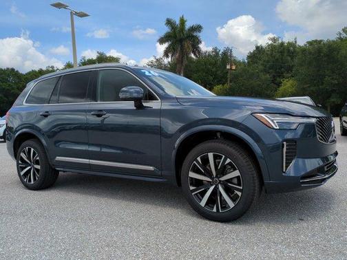 Denim Blue Metallic 2026 Volvo XC90 B5 Core