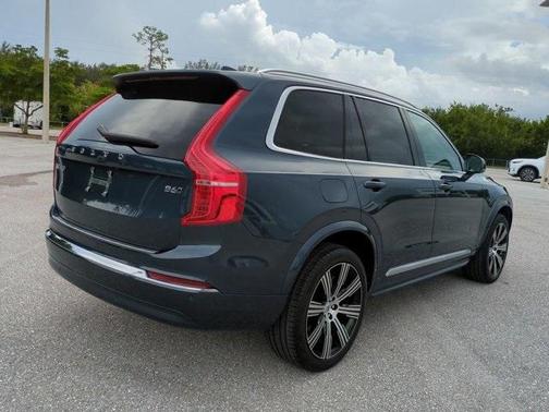 2024 Volvo XC90 B6 Plus Bright Theme 7-Seater