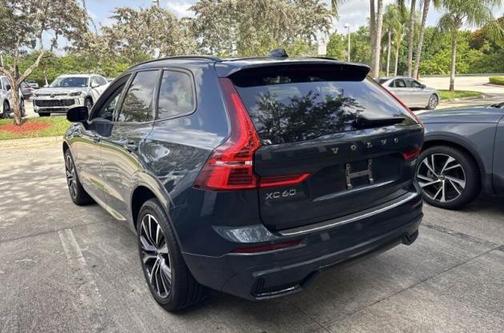 Denim Blue Metallic 2024 Volvo XC60 B5 Plus Dark Theme